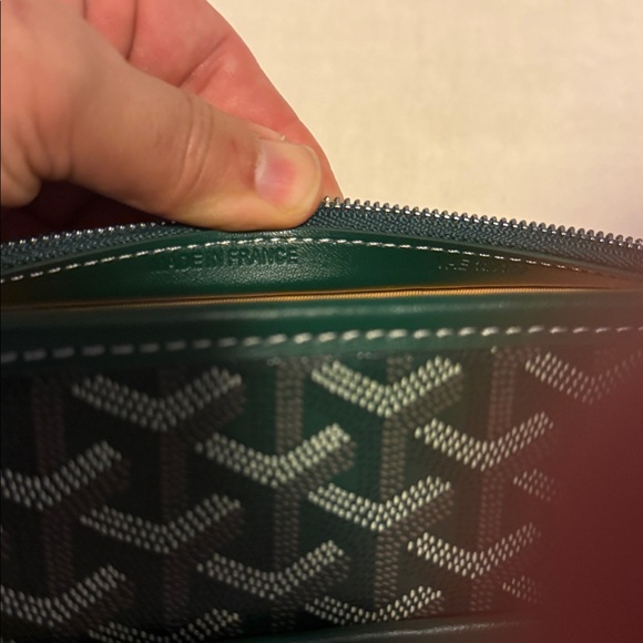 Goyard Emerald Monogram Clutch - Picture 4 of 10